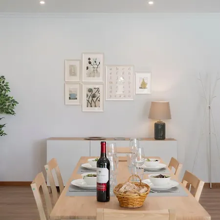 Germana House By An Island Дом отдыха Понта-ду-Сол