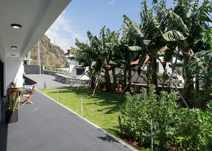 Germana House By An Island * Ponta do Sol (Madeira)